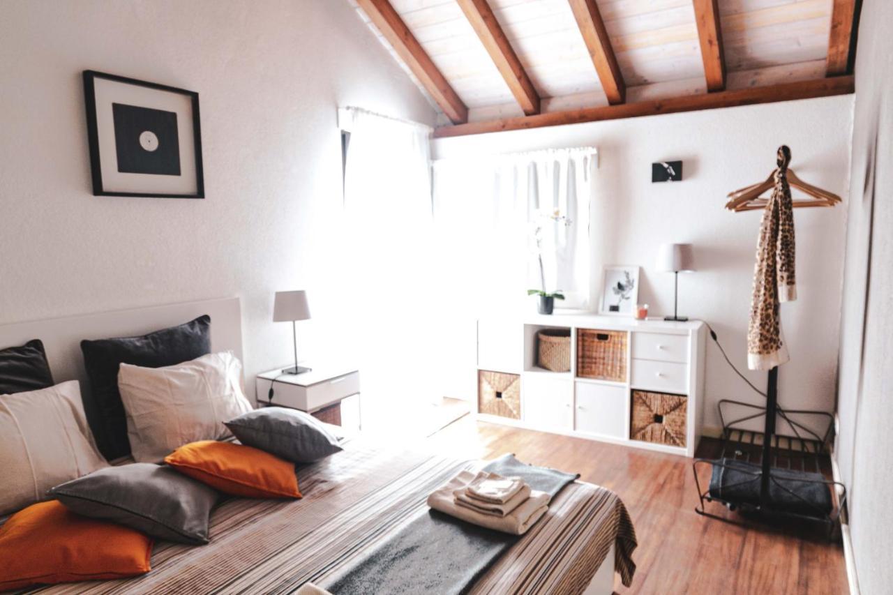 Casa Luna - Wonderful Lake View Brione sopra Minusio Bagian luar foto